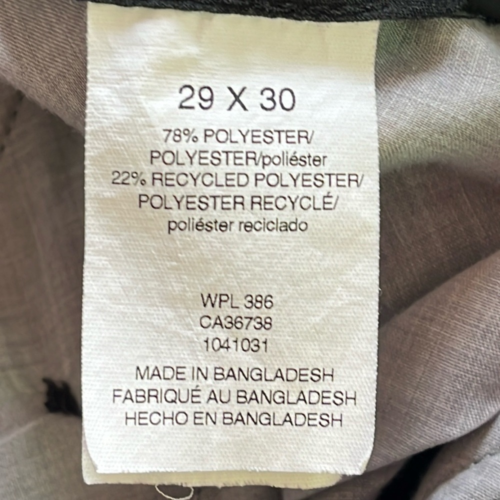 Bundle of 2 Men’s Haggar Dress Pants W30, L 30 - Picture 5 of 7